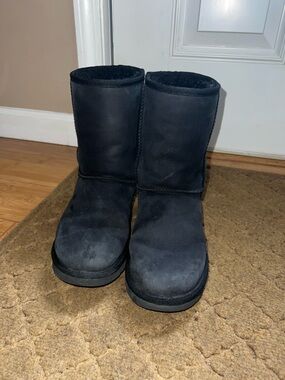 UGG Short Black Shearling-Lined Boots